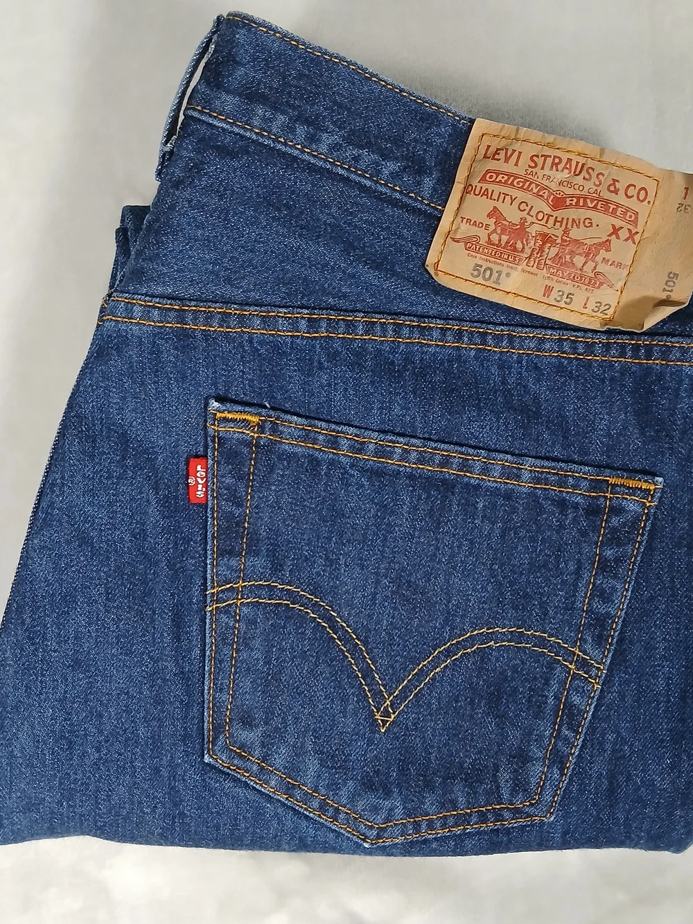 Levi's 501 35x32 Button Fly Jeans Men's Dark Wash Straight Leg